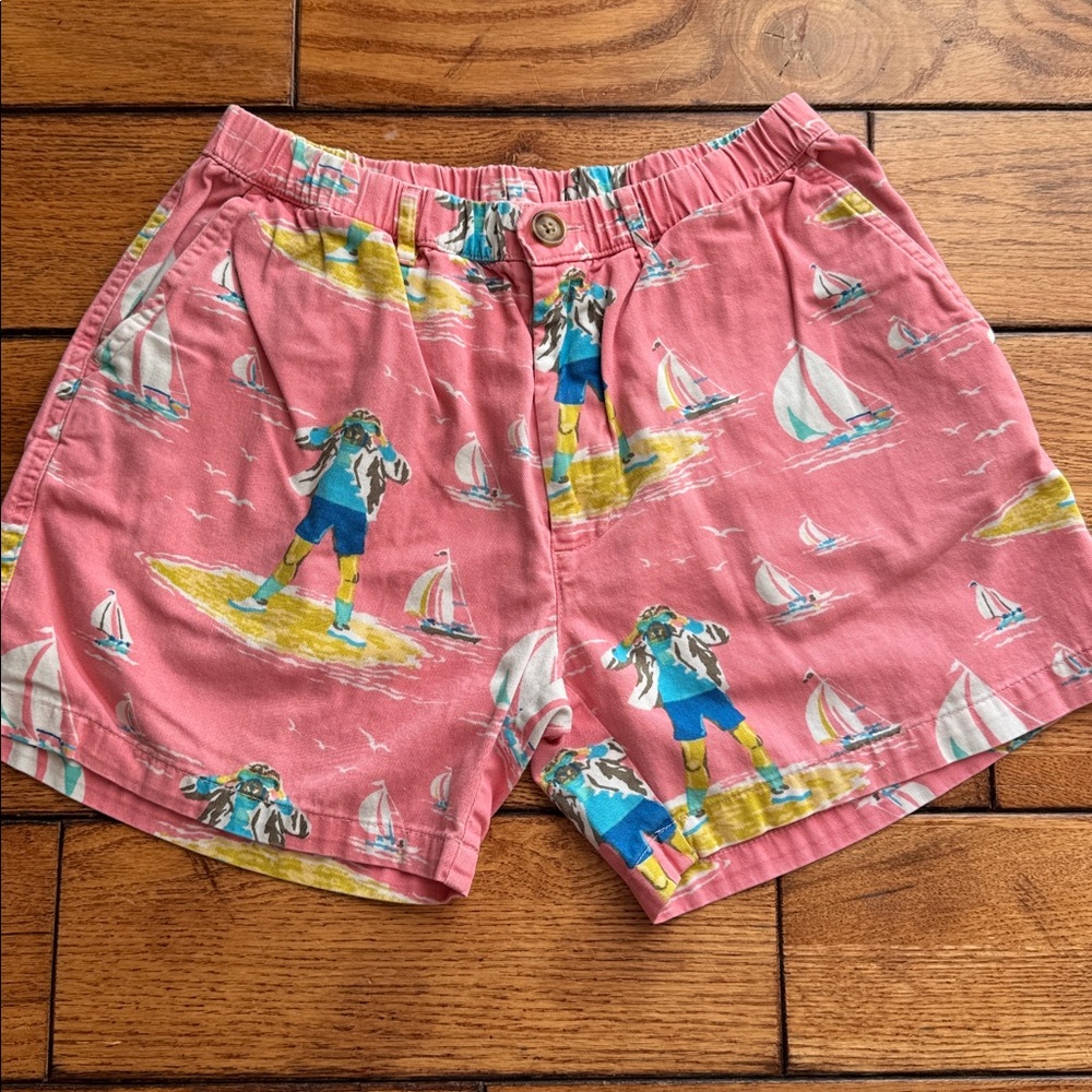 Chubbies Men’s Sz M Pink Sailboat Print 5” Inseam Elastic Waist‎ Outdoor Beach